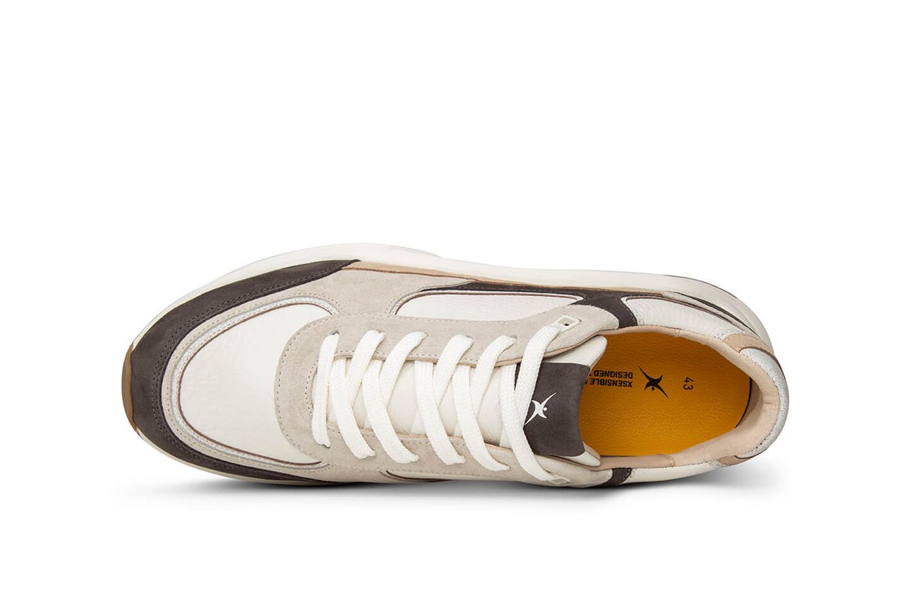 Manhatten Carbon Con Z26